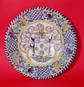 Plat portant les armoiries de la Compagnie des Tisserands, 1670